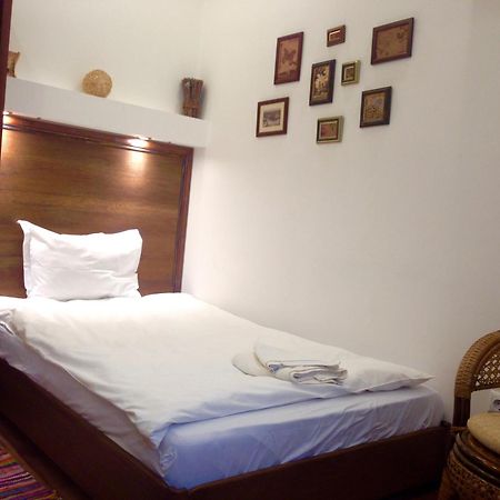 Guest Rooms Maria Luiza 瓦爾納 外观 照片