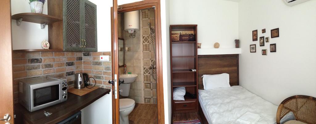 Guest Rooms Maria Luiza 瓦爾納 外观 照片