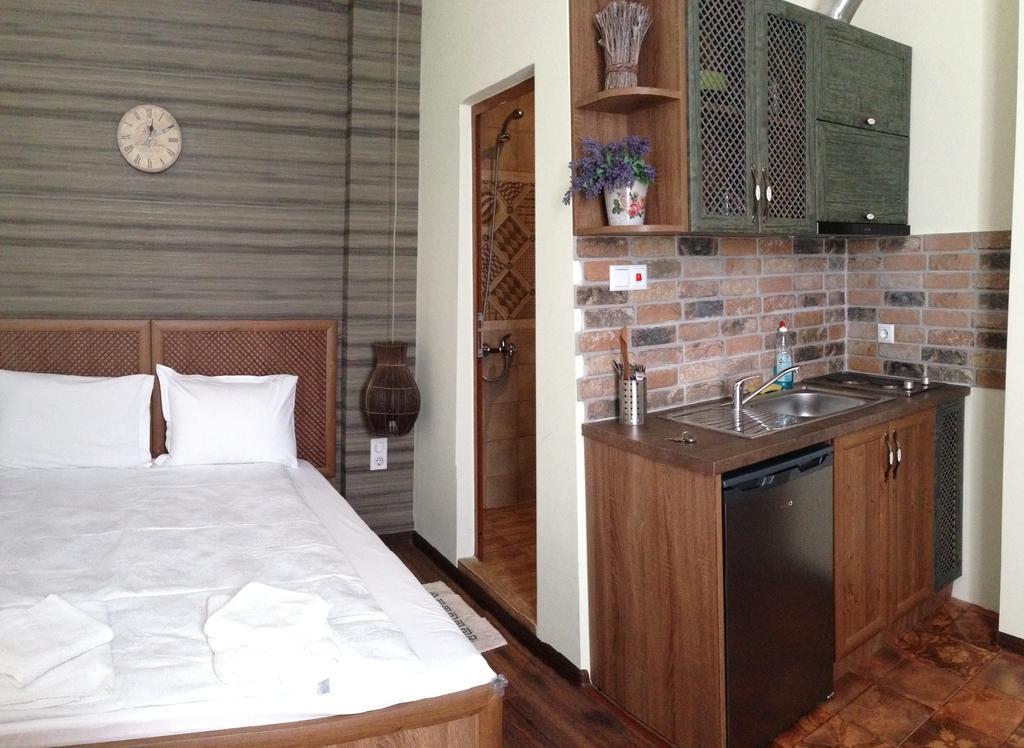 Guest Rooms Maria Luiza 瓦爾納 外观 照片