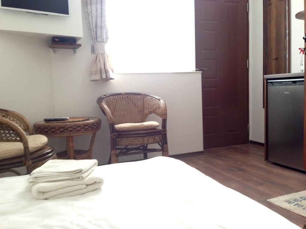 Guest Rooms Maria Luiza 瓦爾納 外观 照片